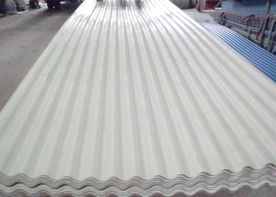 Goede het Dakwerktegel 1.0mm van pvc van de Effectweerstand voor Carport-Fabriek